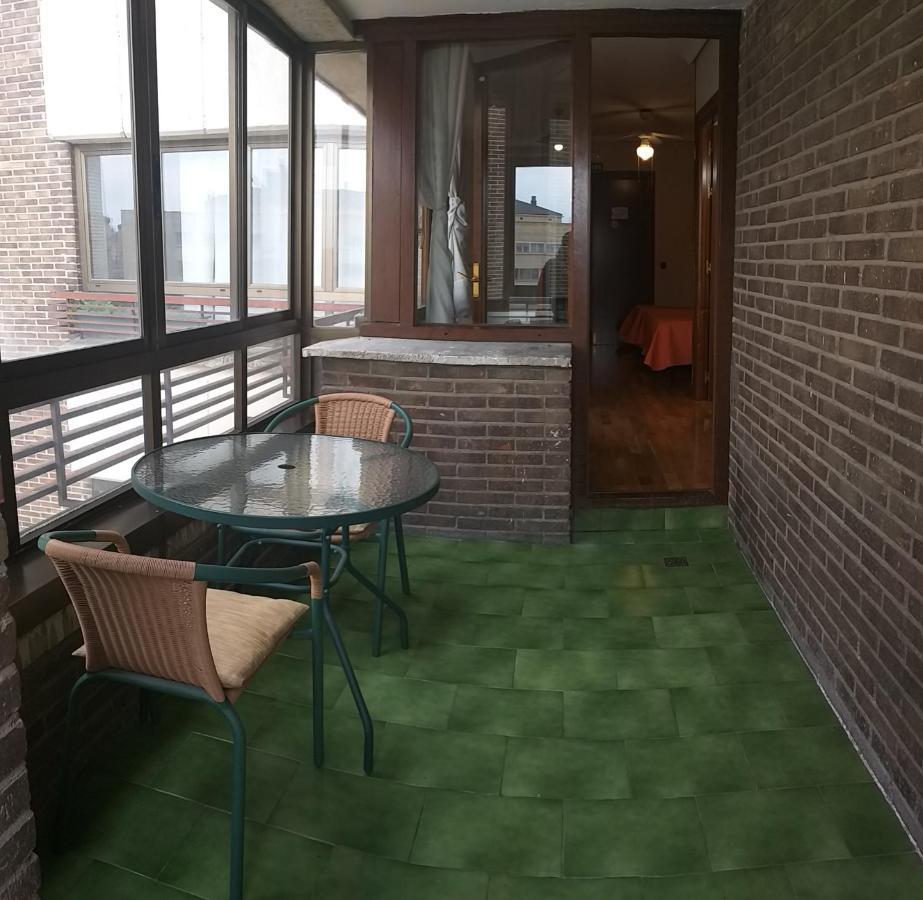 Alojamientos Pamplona Luaran gambar