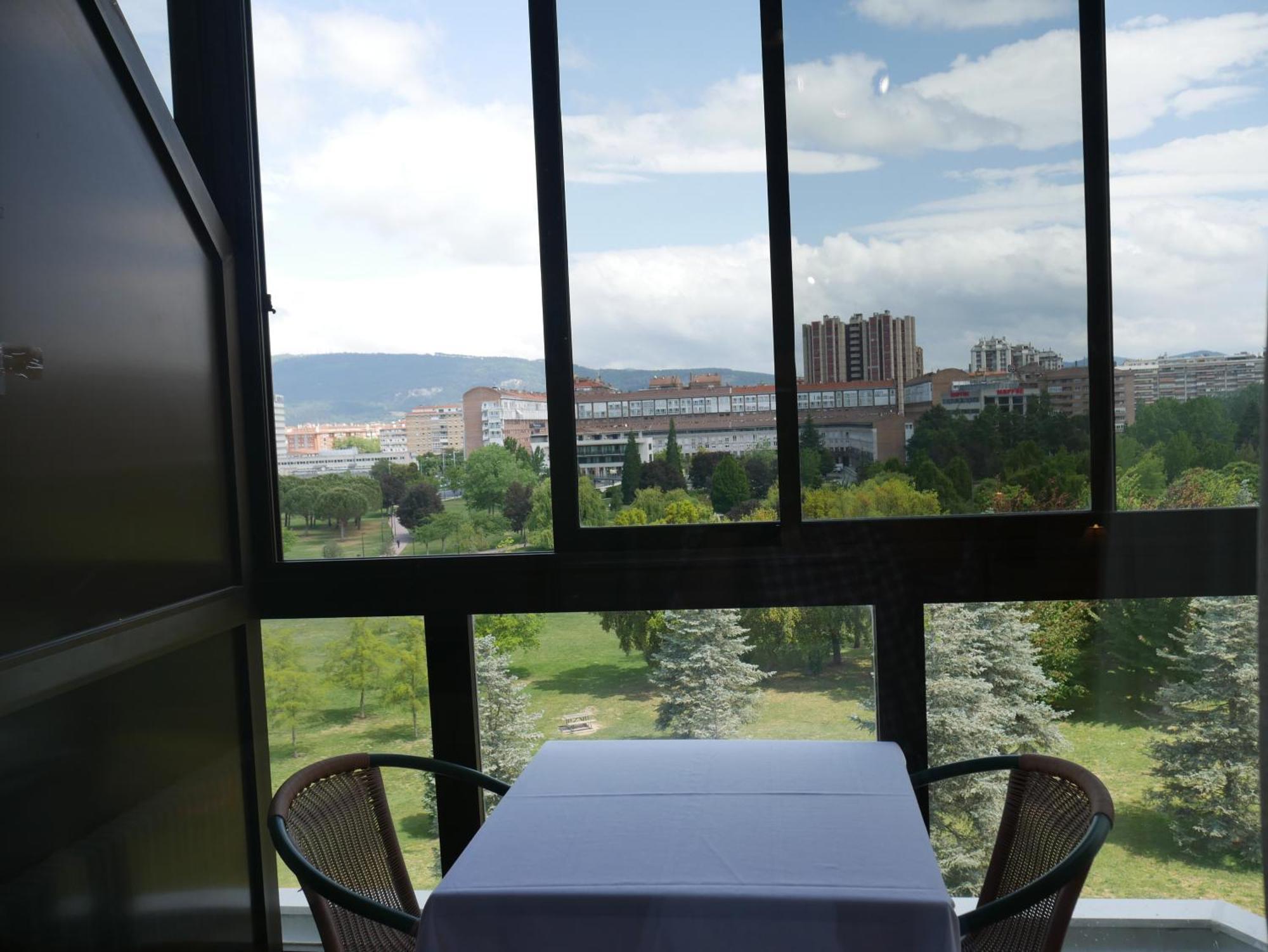 Alojamientos Pamplona Luaran gambar